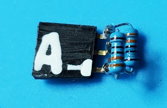 Plug-in voltage divider