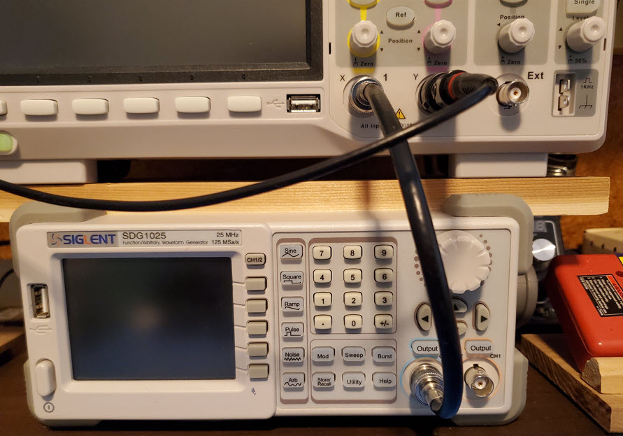 Signal Generator to Oscilloscope Setup